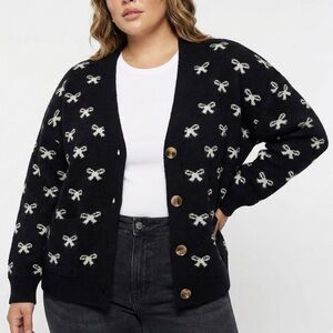 COCO & Shay Coquette Black White Bow Print Button Cardigan Sweater Top Plus 2X
